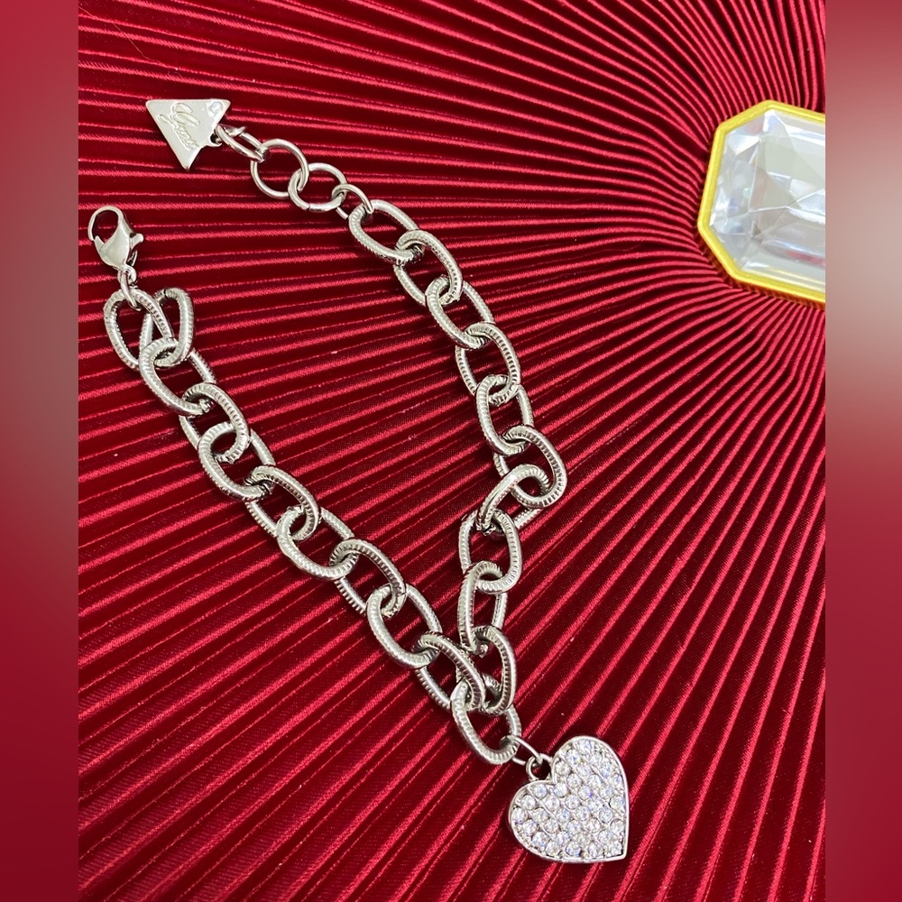 Guess Heart Women’s Bracelet